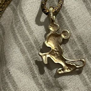 Mickey mouse vintage charm 14KT gold
